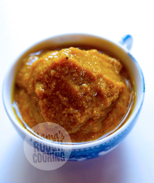 curry-paste-thai-gul-stekt